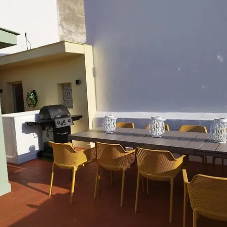 With Balcony And A Jacuzzi, Cleaning Included Almuñécar