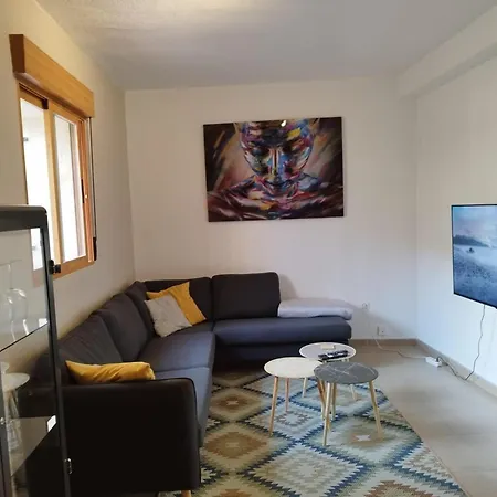 Apartment With Balcony And A Jacuzzi, Cleaning Included